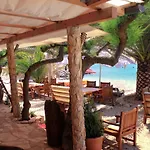 Appartement By The Sea Hvar - 10430
