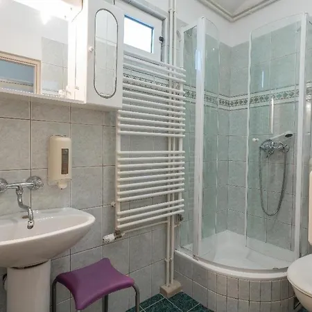 By The Sea Hvar - 10430 Apartman