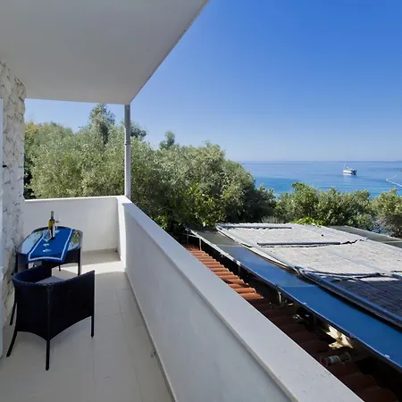 Apartman By The Sea Hvar - 10430 Hvar Town