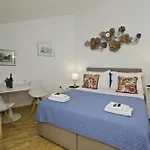 公寓 By The Sea Hvar - 10430 *