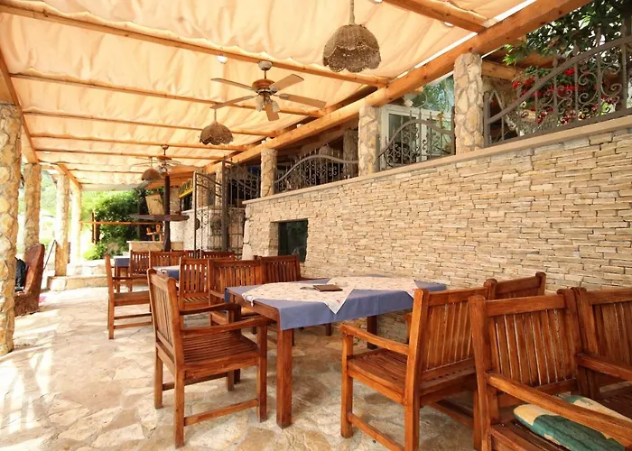 Apartment By The Sea Hvar - 10430 *