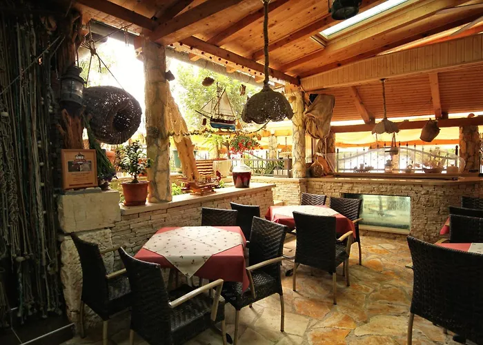 Appartamento By The Sea Hvar - 10430